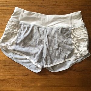 Lululemon shorts 4